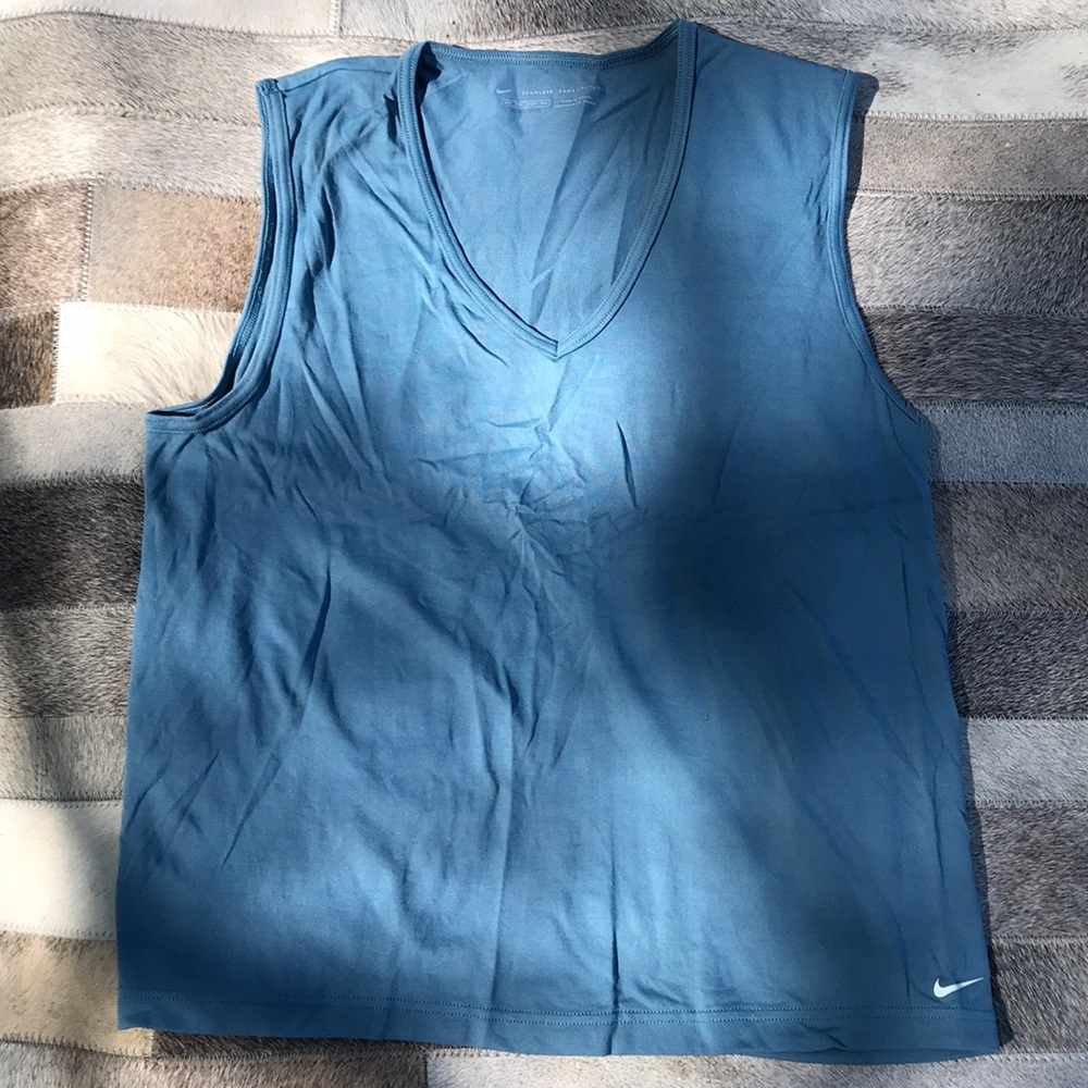 Nike tee top Sz S